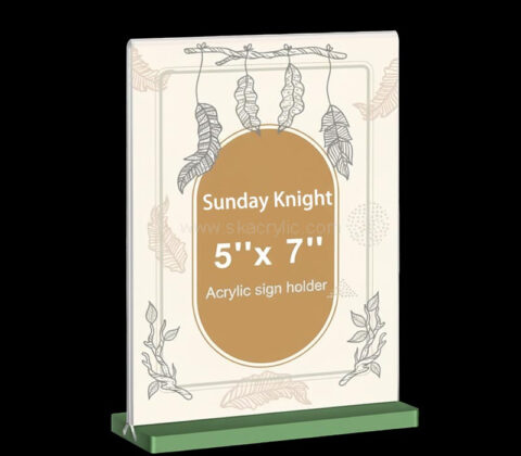 Custom acrylic 5 X 7 sign holder