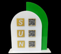 Custom acrylic countertop QR code menu stand sign SH-1146 Custom acrylic countertop QR code menu stand sign